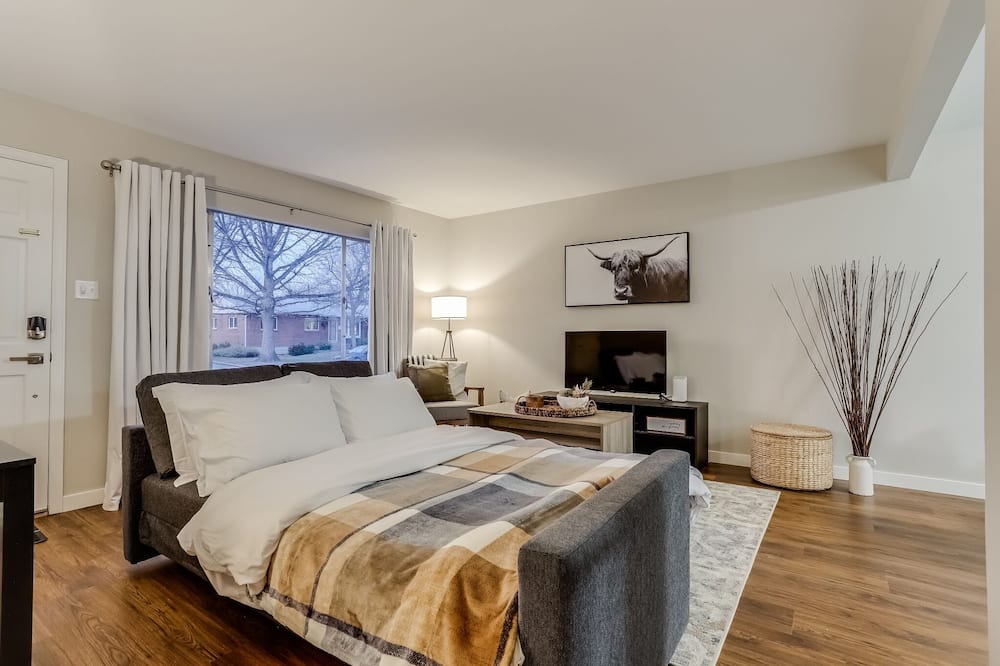 Photo of Bedroom in Northwest Arvada