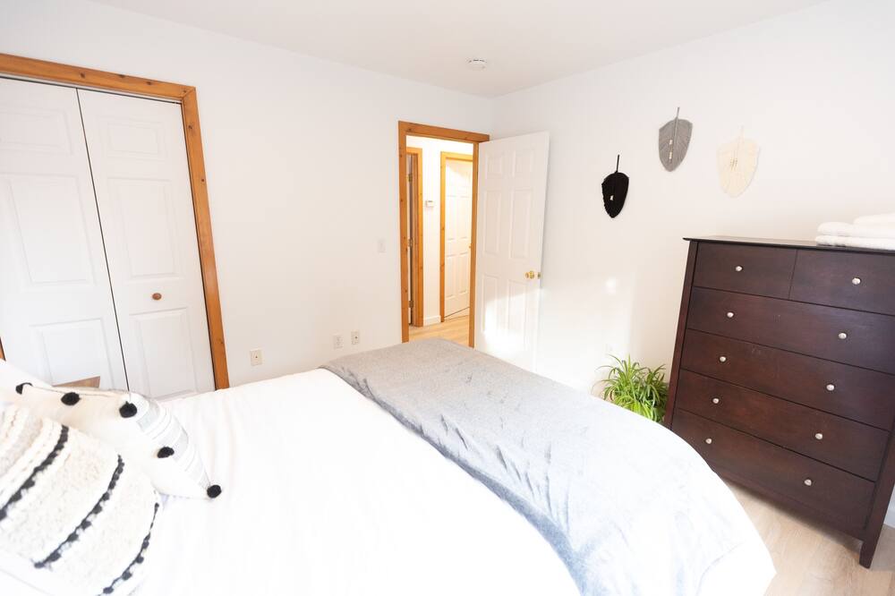 Photo of Bedroom in Black Hawk