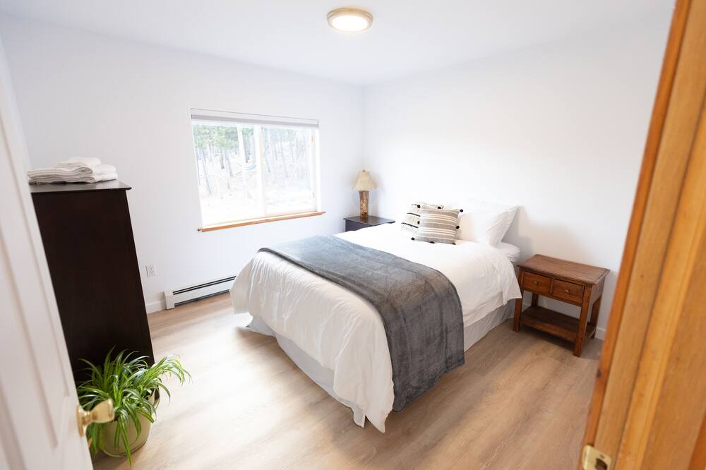Photo of Bedroom in Black Hawk
