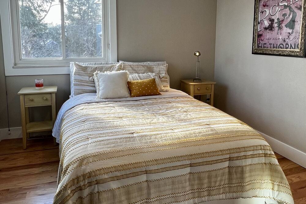 Photo of Bedroom in Louisville