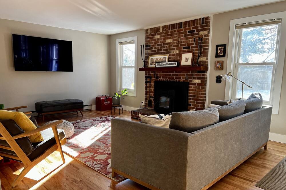 Photo of Livingroom in Louisville