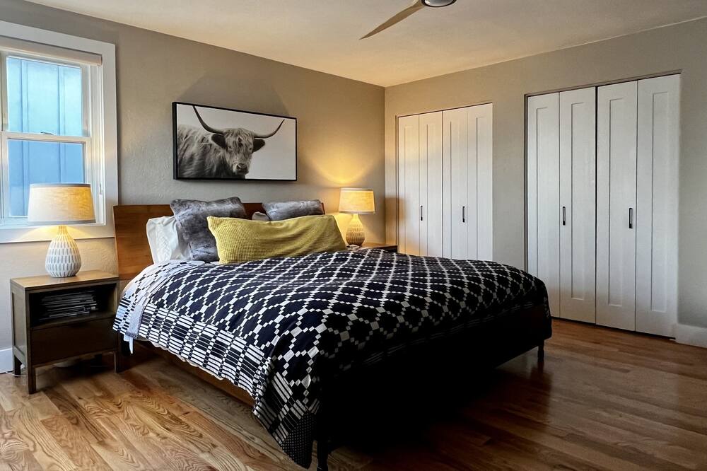 Photo of Bedroom in Louisville