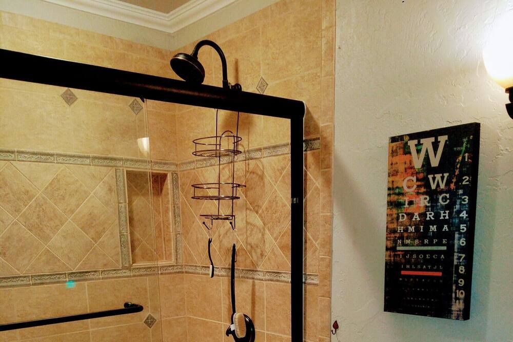 Photo of Bathroom in Columbine Valley