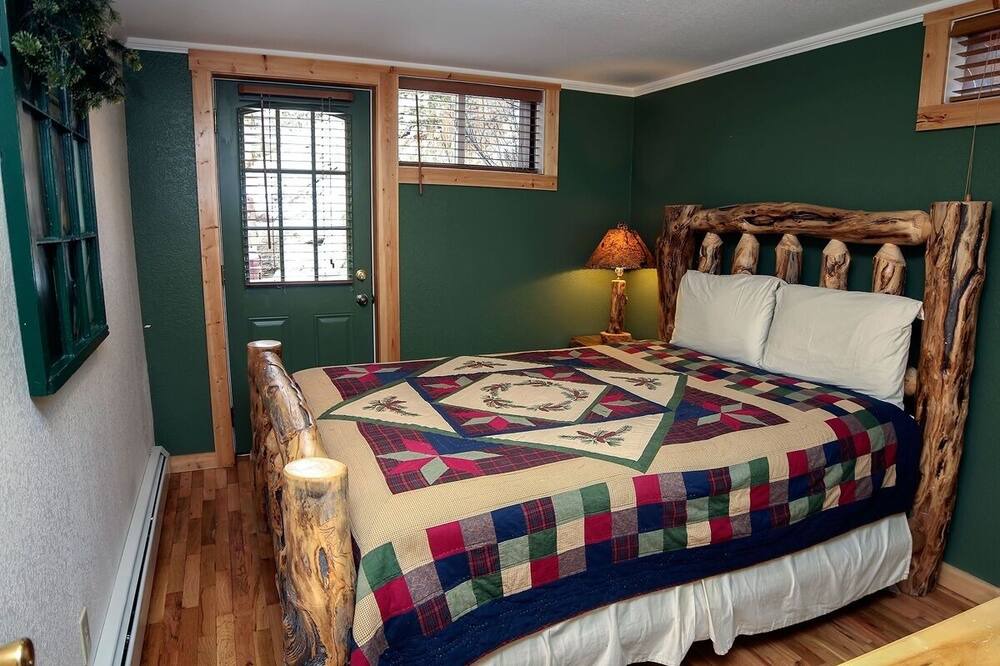 Photo of Bedroom in Estes Park