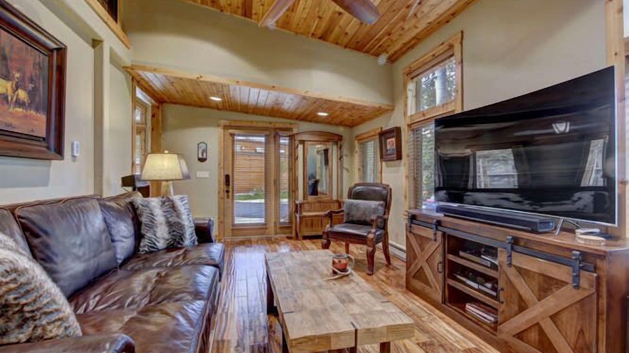 Photo of Livingroom in Breckenridge