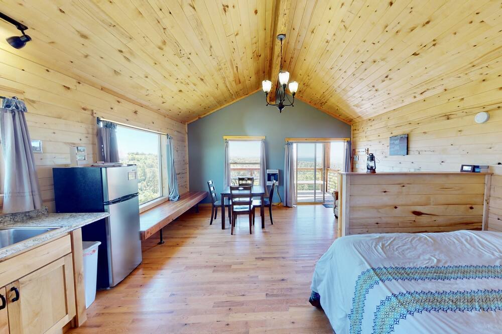 Photo of Bedroom in La Sal