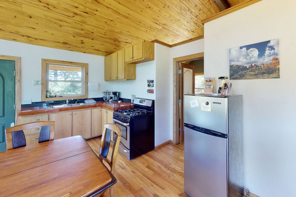 Photo of Kitchen in La Sal