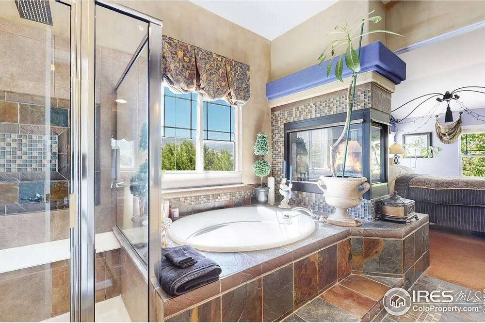 Photo of Bathroom in Lyons