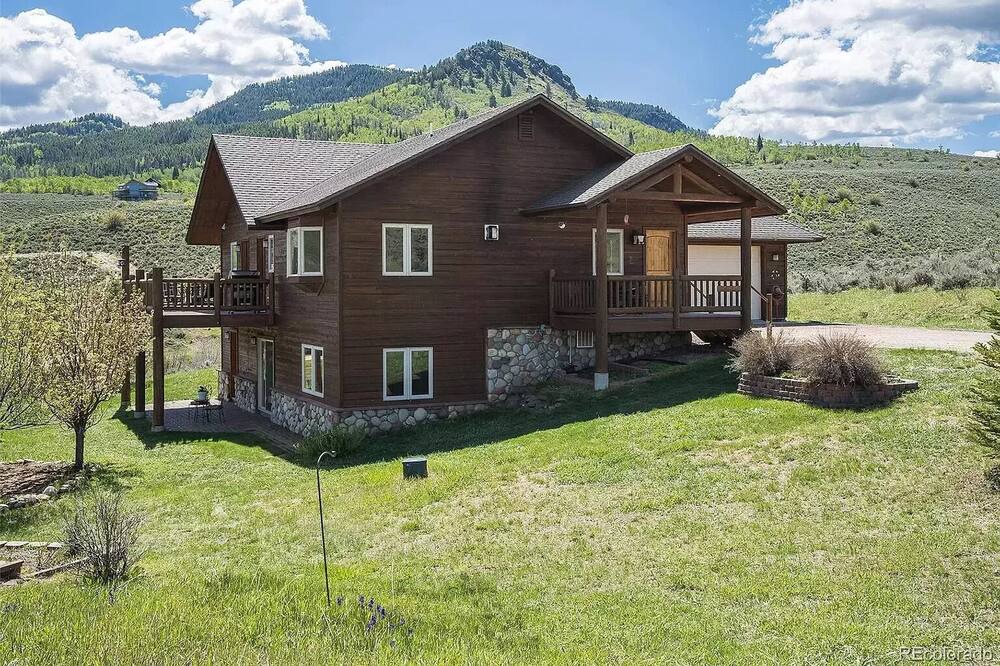 Photo of Outdoor in Oak Creek