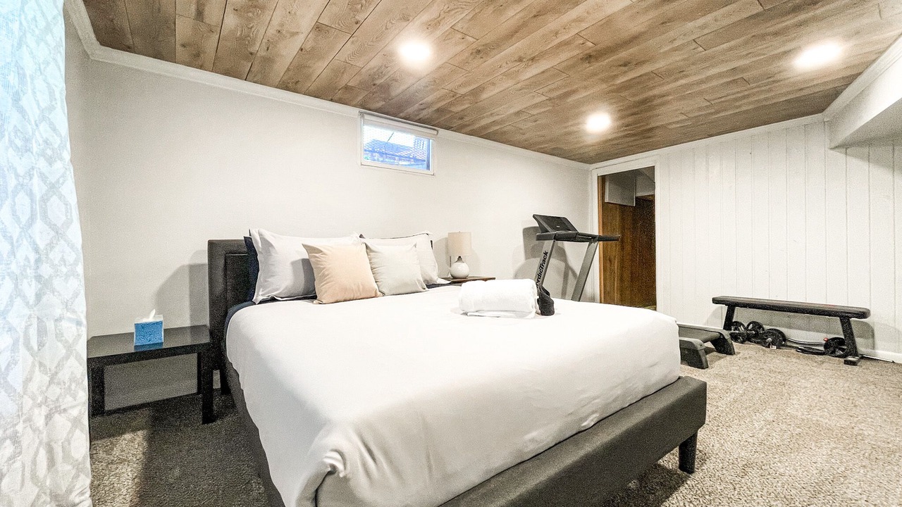 Photo of Bedroom in East Colorado Springs