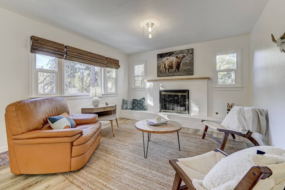 Photo of Bedroom in Northeast Colorado Springs