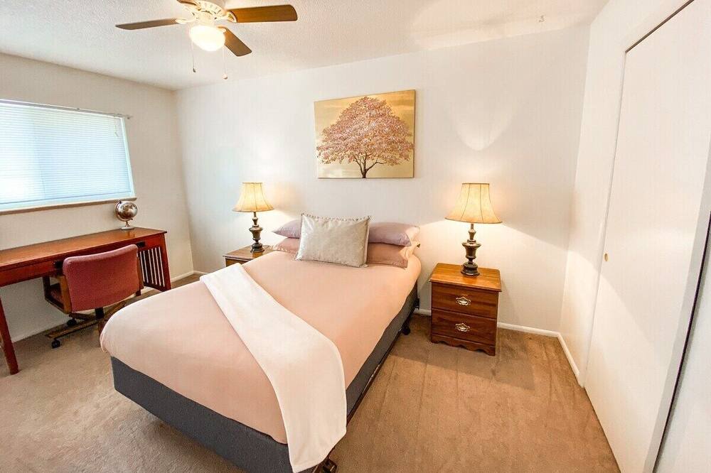 Photo of Bedroom in Central Colorado Springs