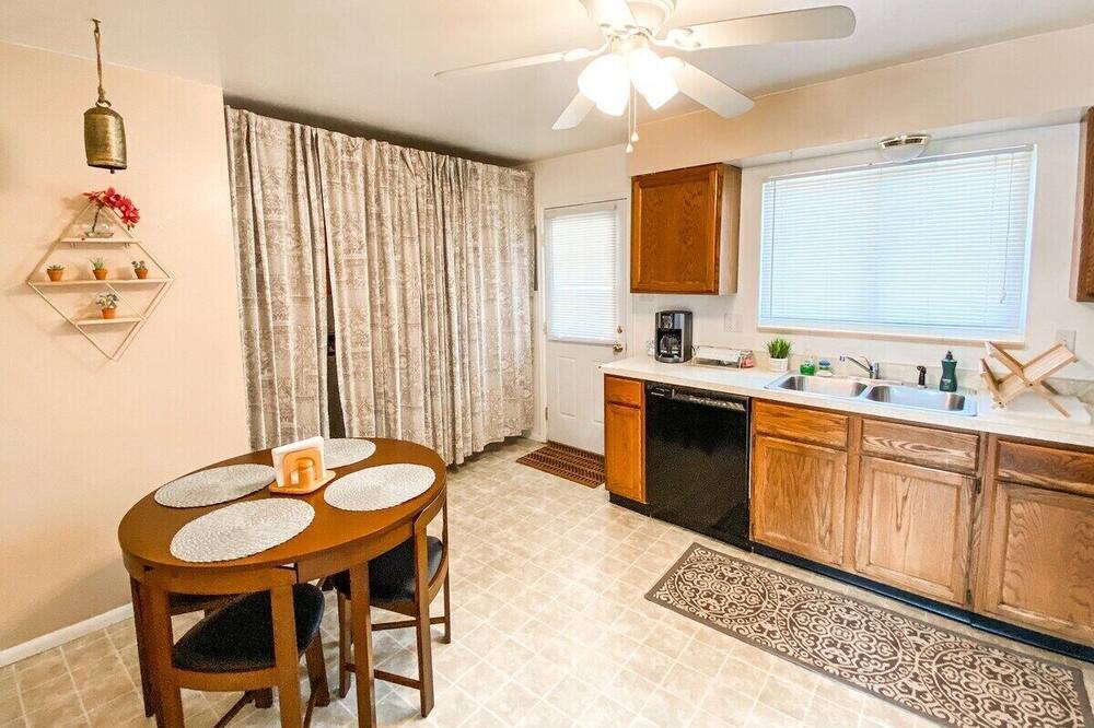Photo of Kitchen in Central Colorado Springs