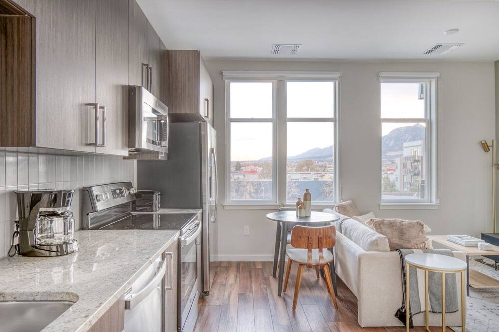 Photo of Kitchen in Transit Village