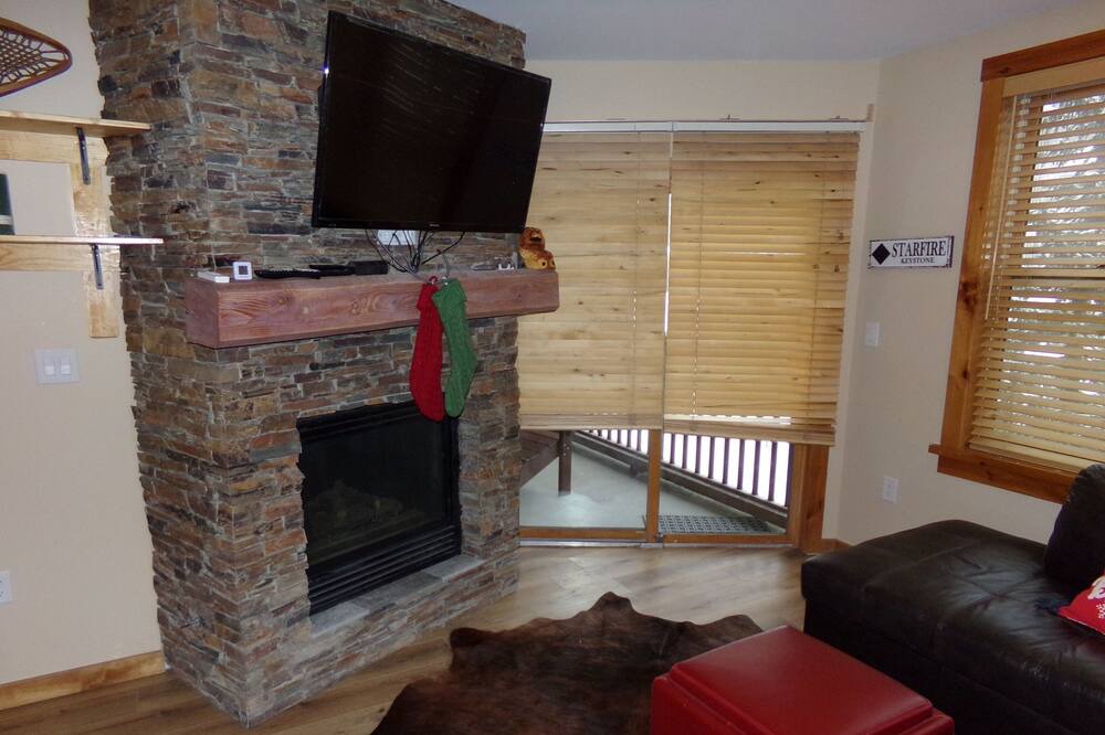 Photo of Bedroom in River Run