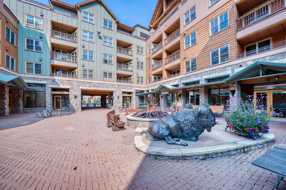 Photo of Outdoor in River Run