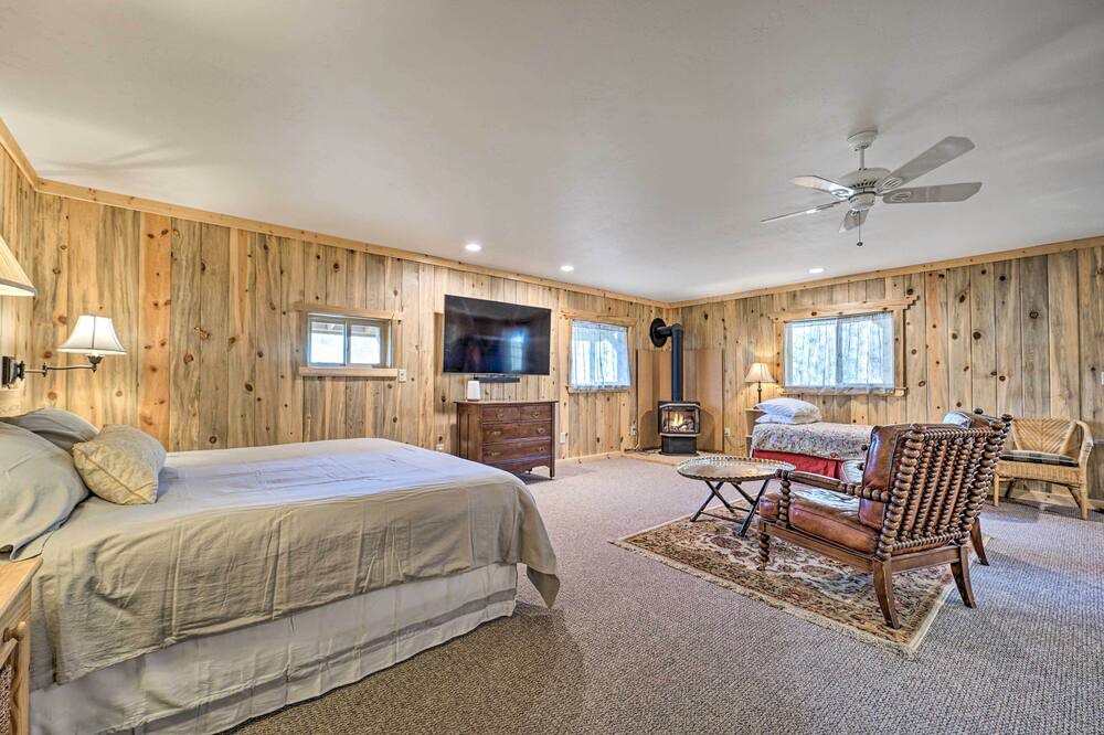 Photo of Livingroom in Lewis