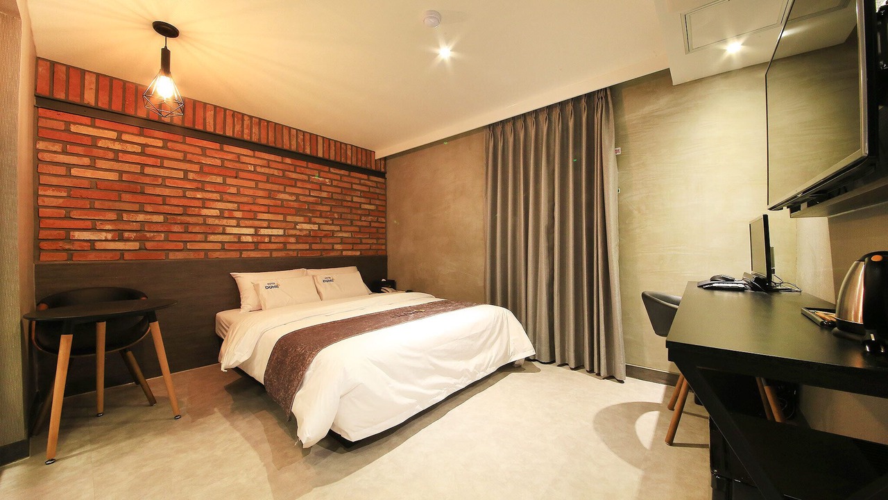 Photo of Bedroom in Ingye-dong