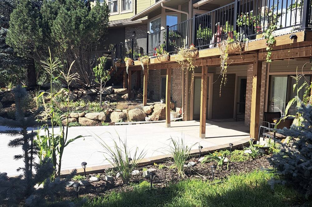 Photo of Outdoor in Gleneagle