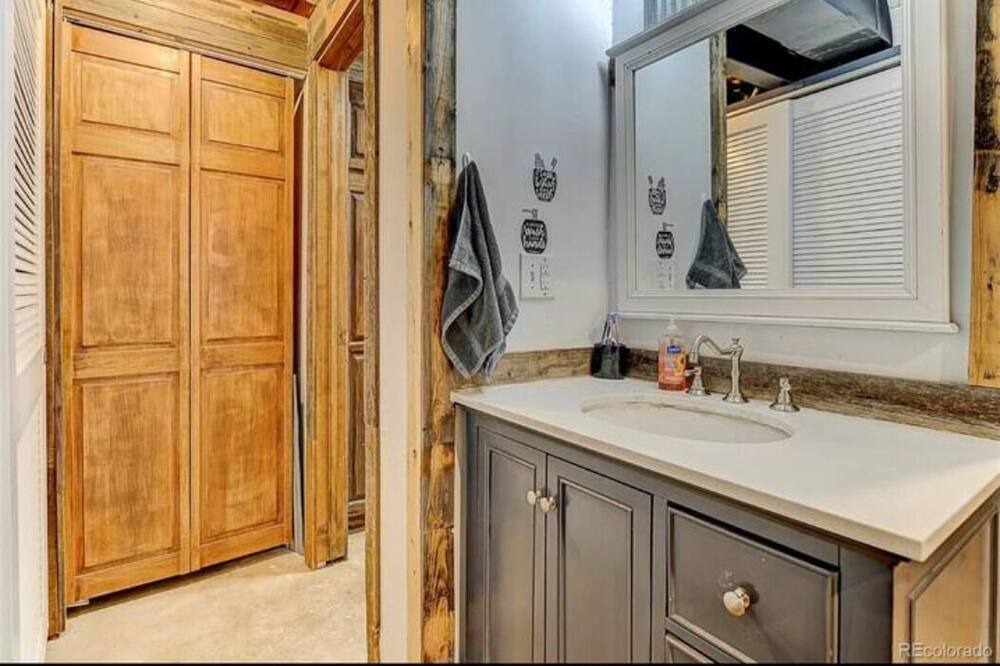 Photo of Bathroom in Security-Widefield
