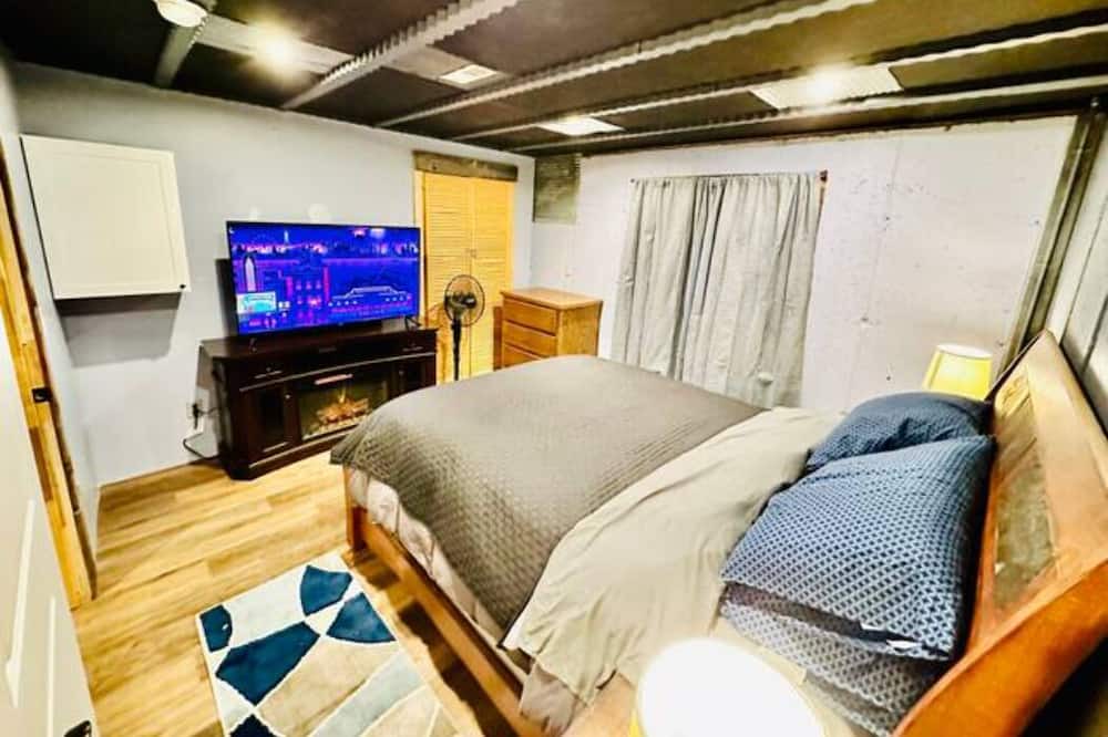 Photo of Bedroom in Security-Widefield