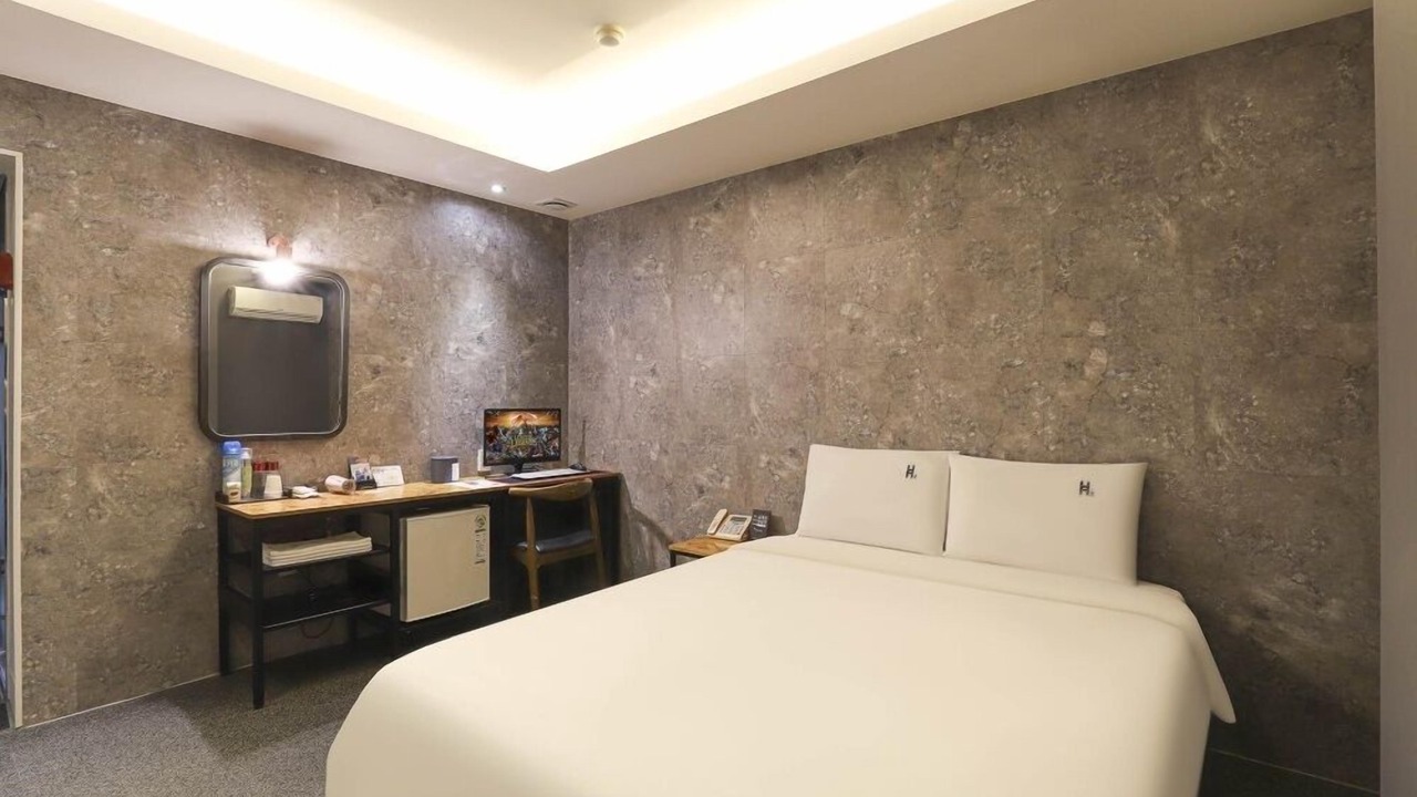Photo of Bedroom in Samsan-dong