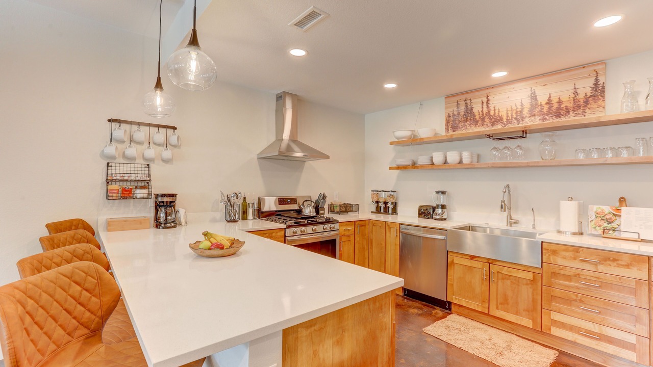 Photo of Kitchen in Central City