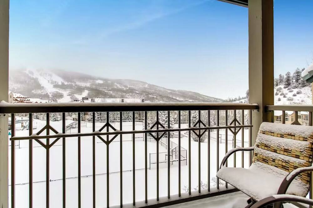Photo of Outdoor in Highlands Townhomes