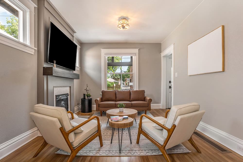 Photo of Livingroom in Congress Park