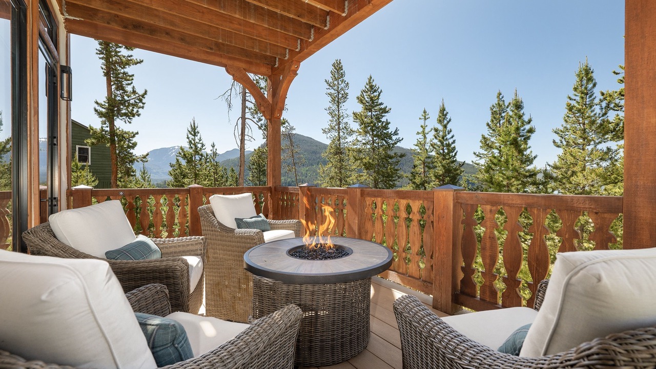 Photo of Patio Balcony in Grand Lake