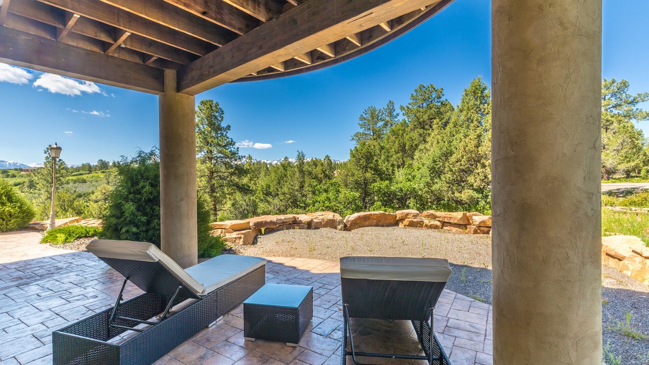Photo of Patio Balcony in Loghill Village