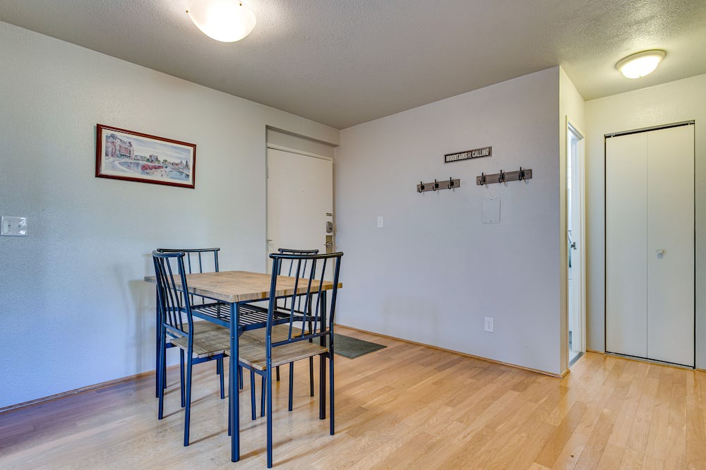 Photo of Bedroom in Golden