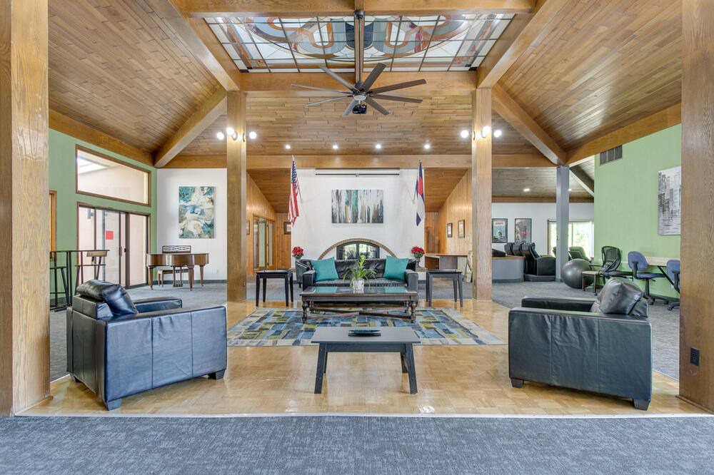 Photo of Livingroom in Golden