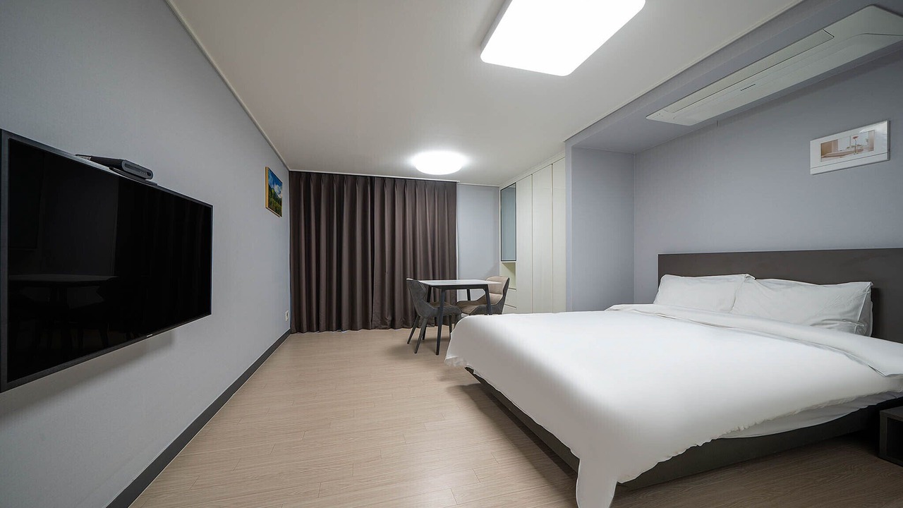 Photo of Bedroom in Yeosu