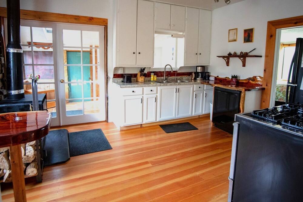 Photo of Kitchen in Crawford