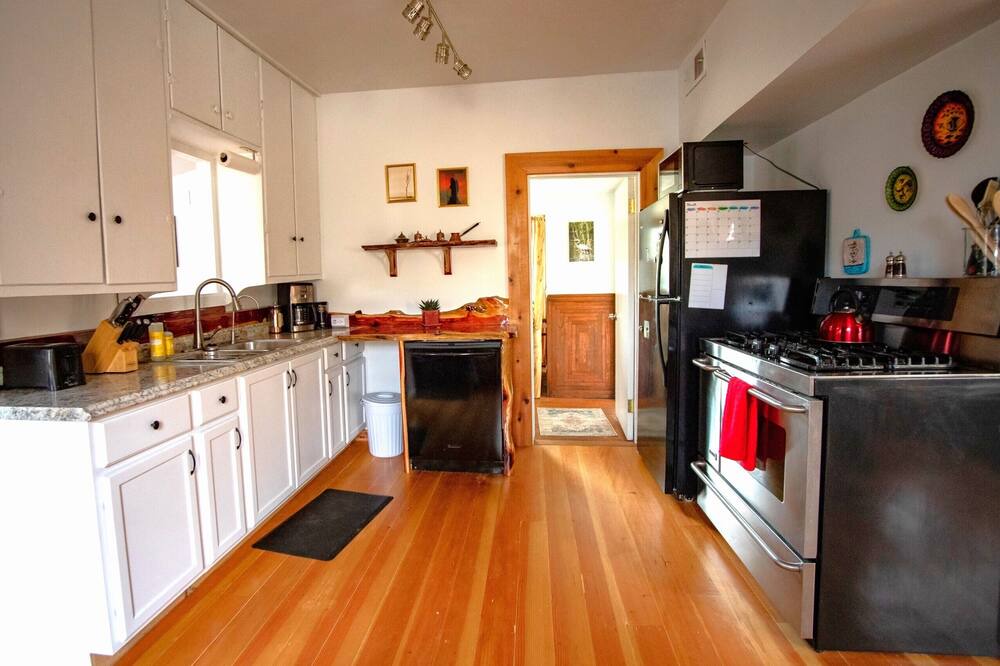 Photo of Kitchen in Crawford