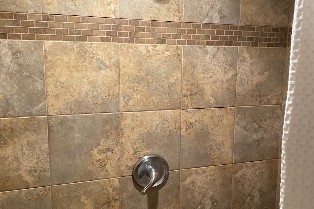 Photo of Bathroom in Morrison