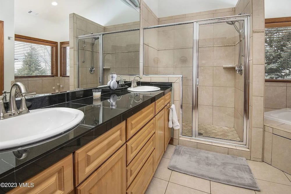 Photo of Bathroom in Gypsum