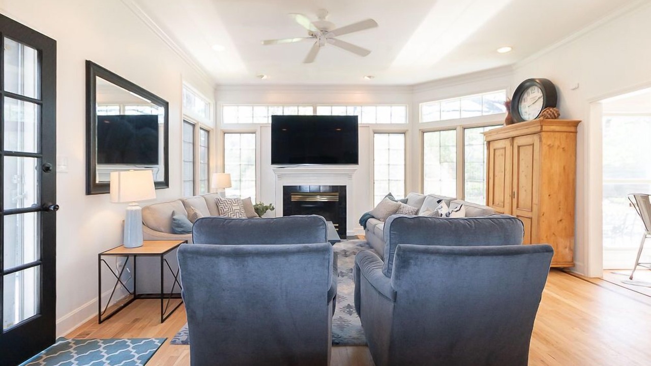 Photo of Livingroom in Topeka