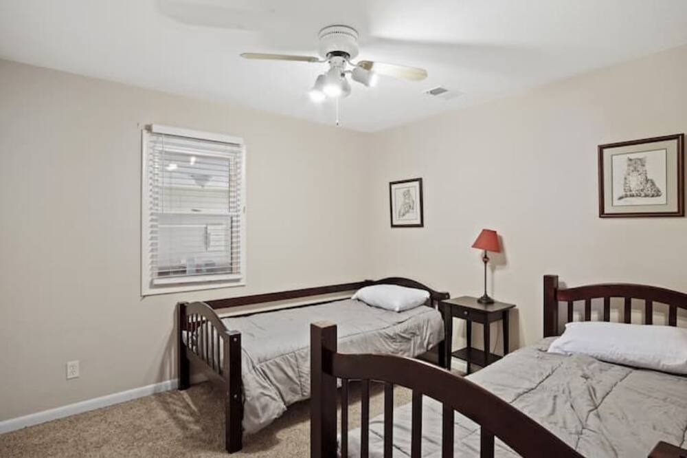 Photo of Bedroom in Wheat Ridge