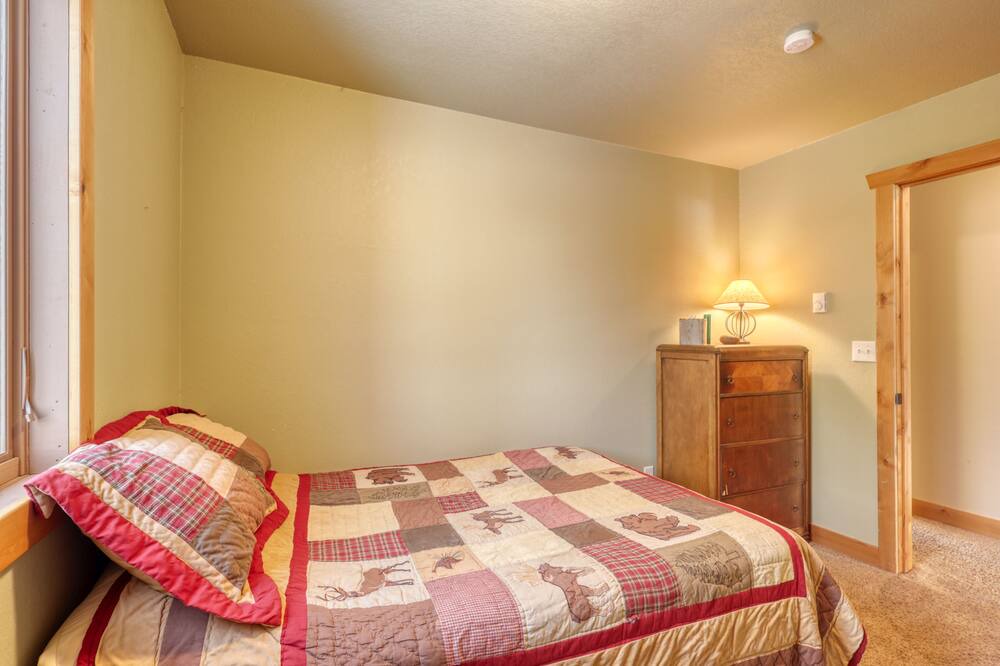 Photo of Bedroom in Fraser
