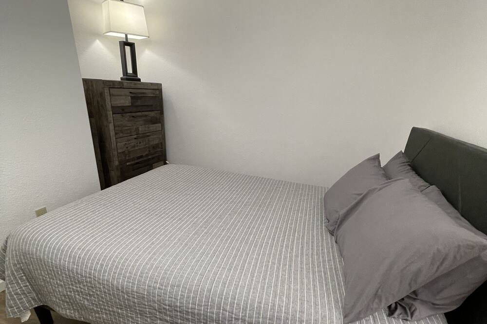 Photo of Bedroom in Meeker
