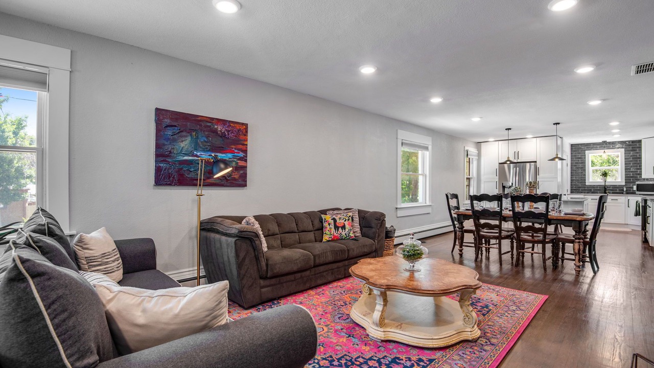 Photo of Livingroom in Sloan Lake