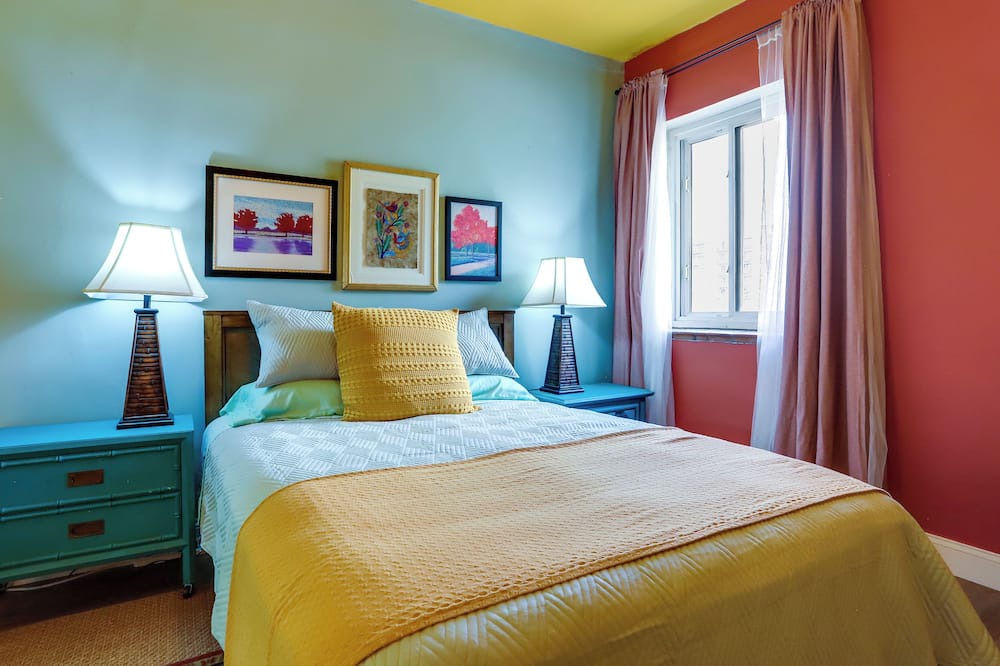 Photo of Bedroom in Sunnyside