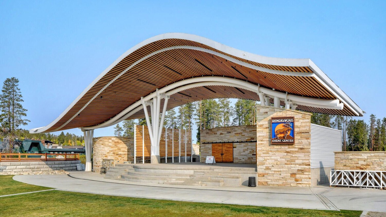 Photo of Outdoor in Rendezvous