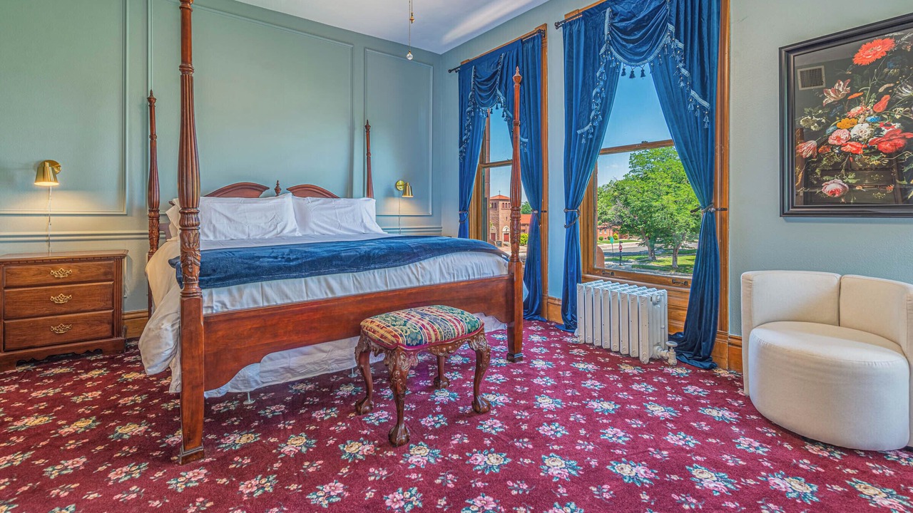 Photo of Bedroom in Pueblo