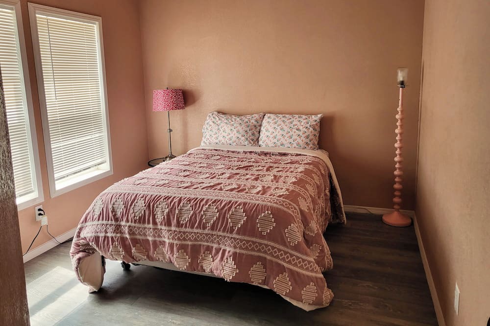 Photo of Bedroom in Monte Vista