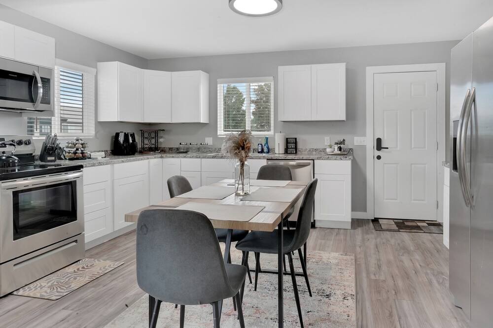 Photo of Kitchen in Aztec