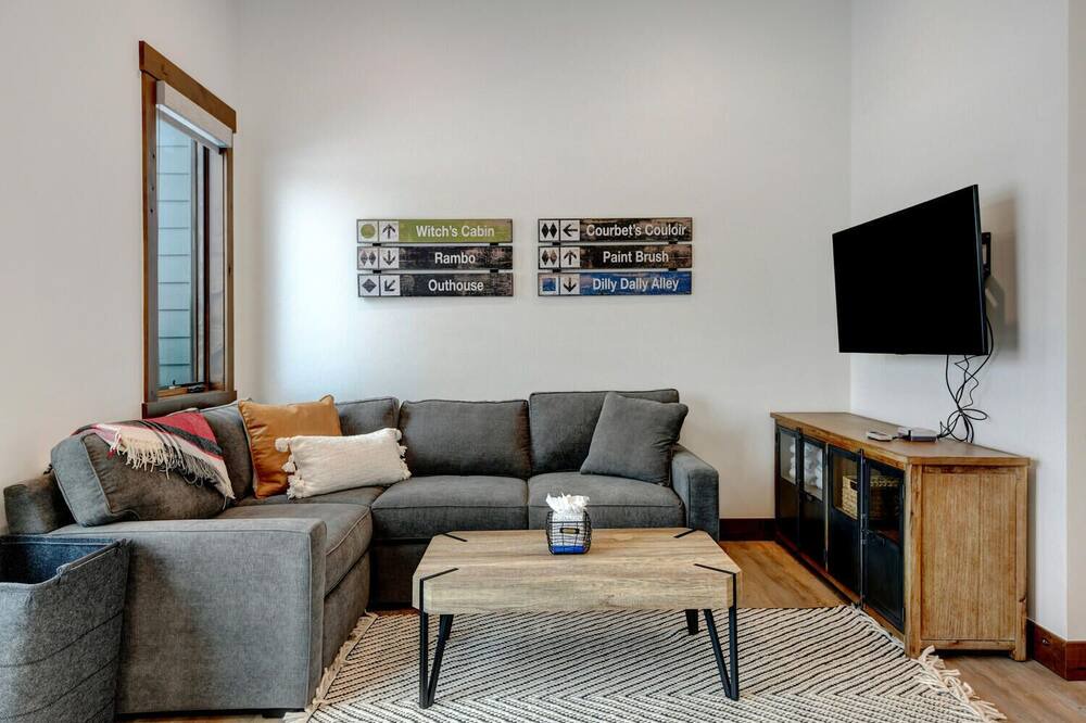 Photo of Livingroom in Fraser