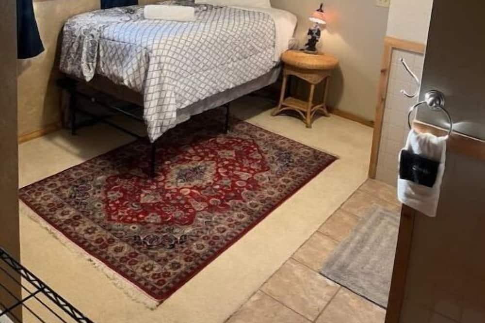 Photo of Bedroom in Colorado Springs